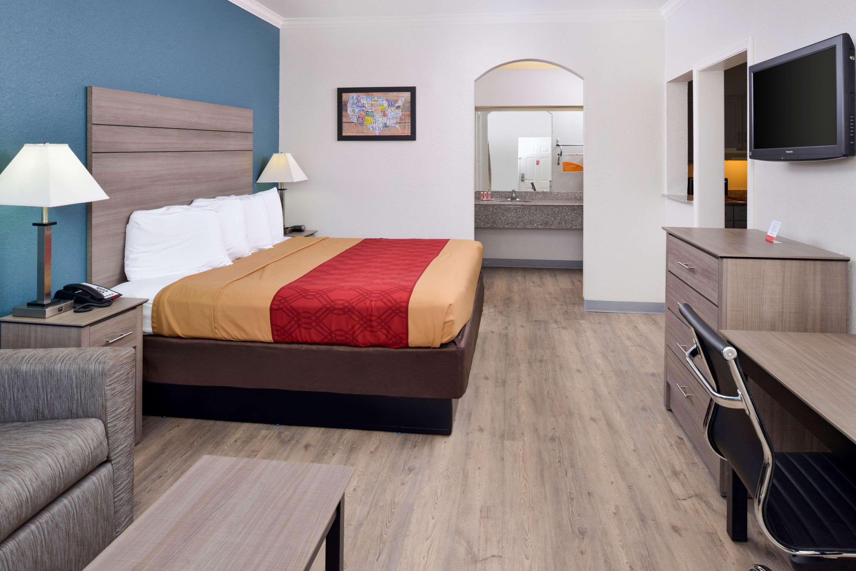 Econo Lodge&Suites Port Arthur Eksteriør billede