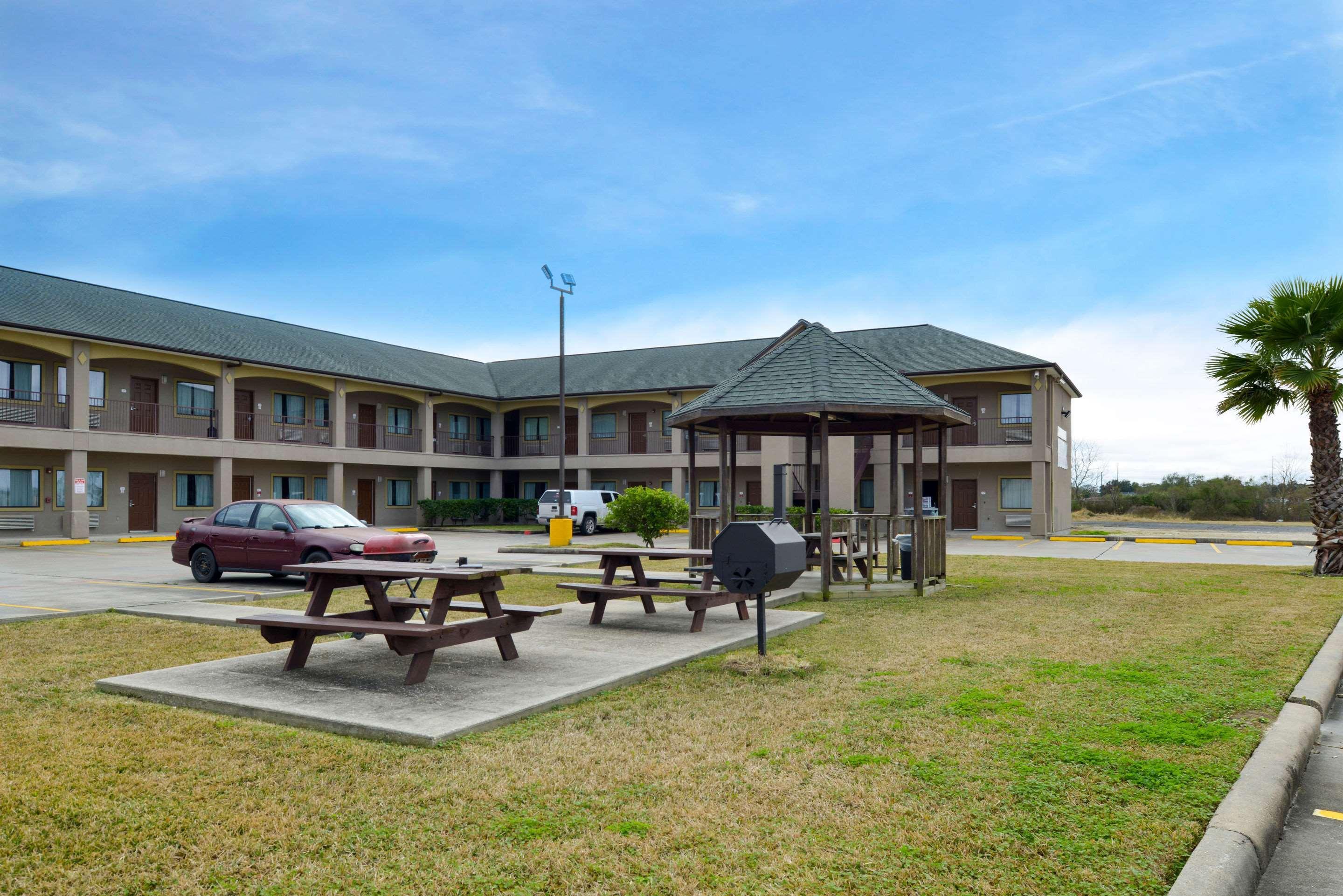Econo Lodge&Suites Port Arthur Eksteriør billede